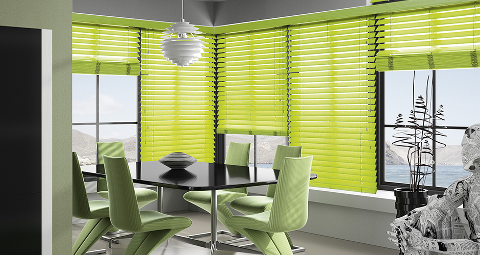 Green Charol Venetian Blinds