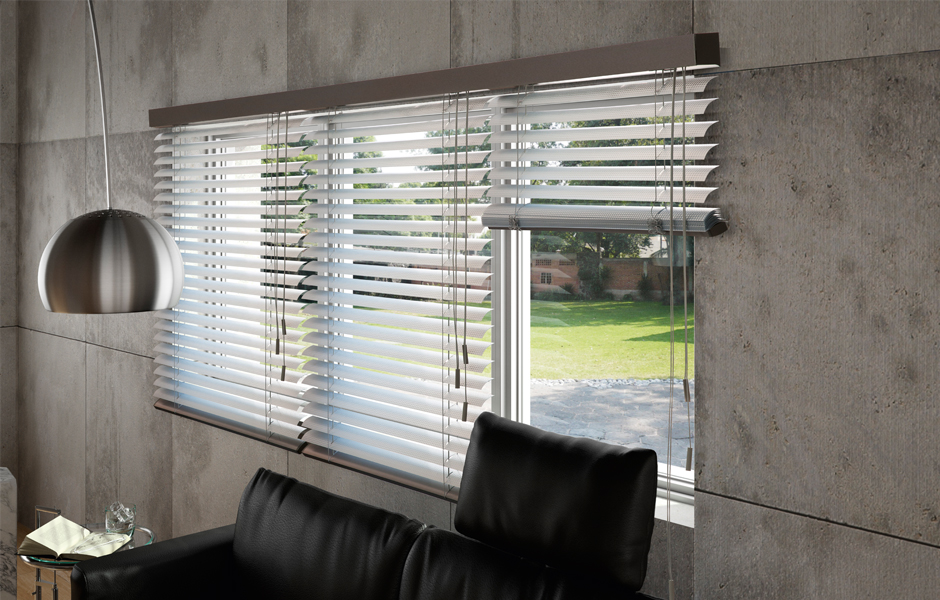 CRYSTAL VENETIAN BLIND